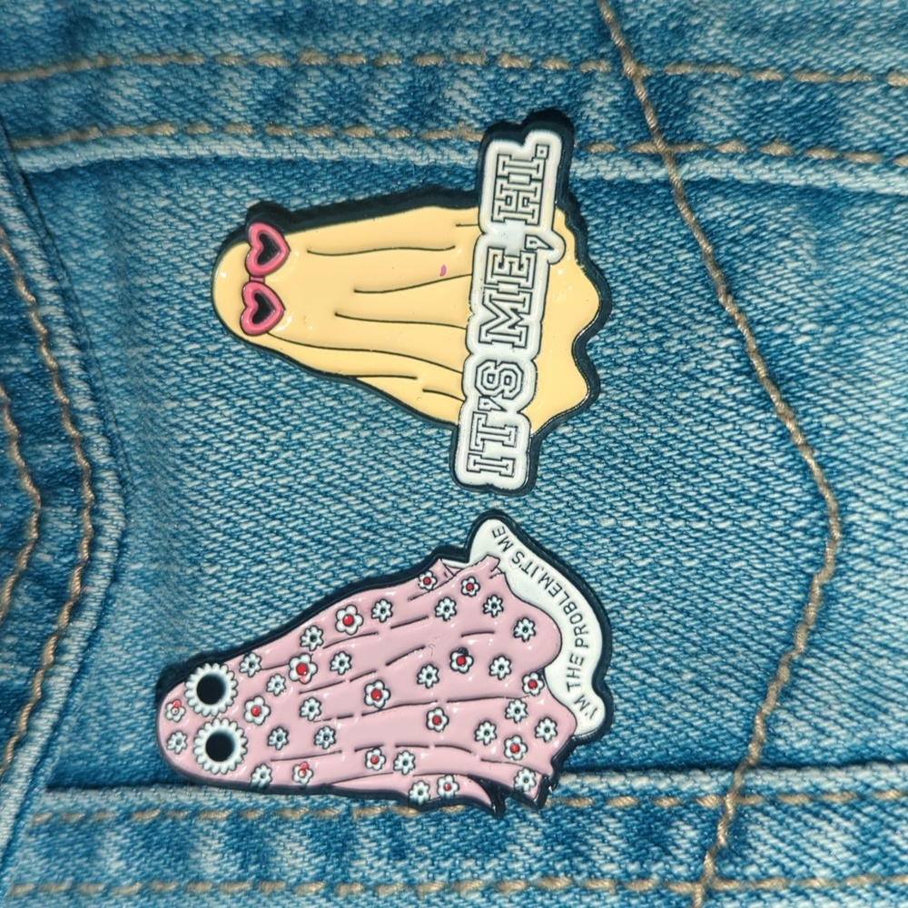 🎶 Taylor Swift - Midnights Era (set of 2) Enamel Pins